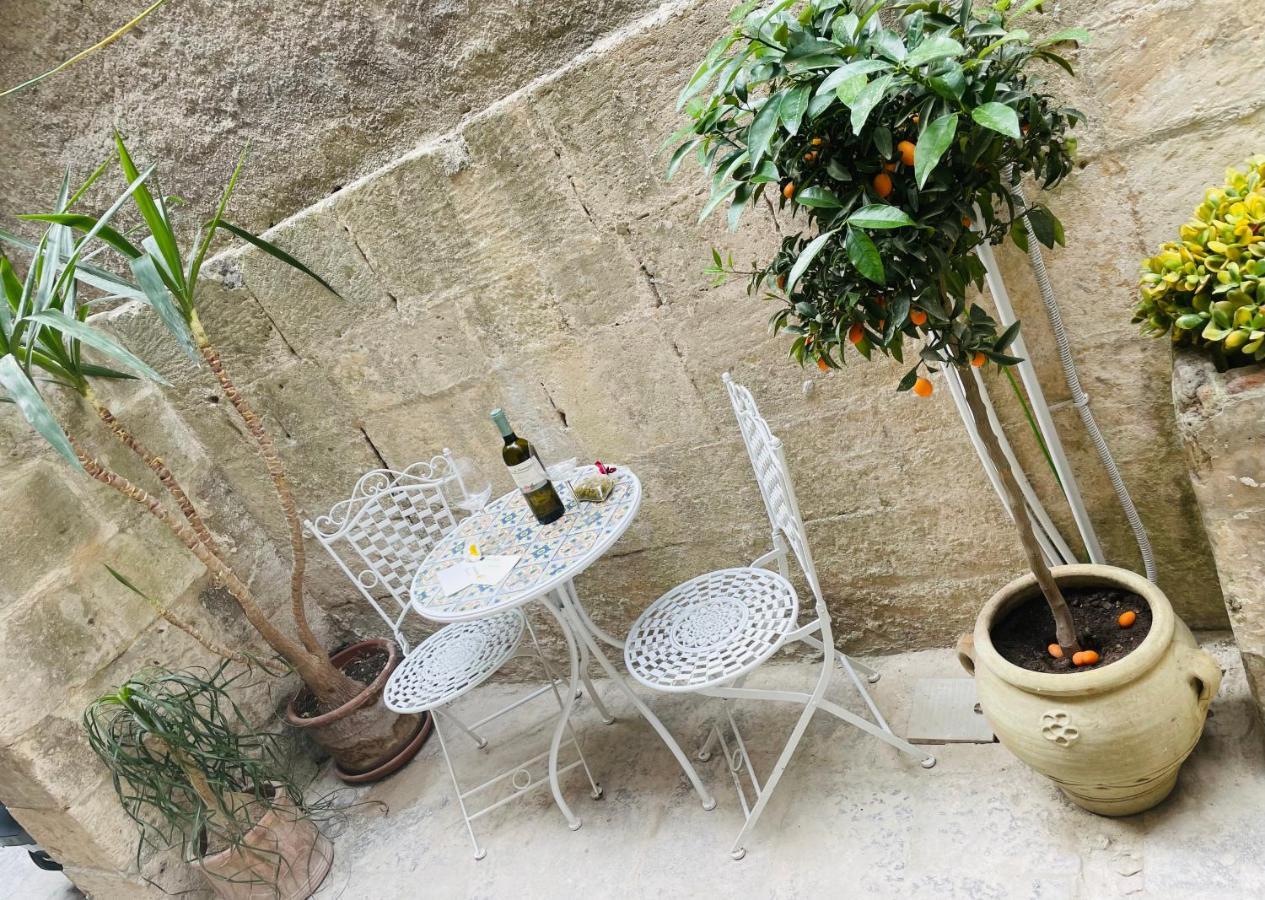 Movie Suite Ortigia Сиракузы Экстерьер фото