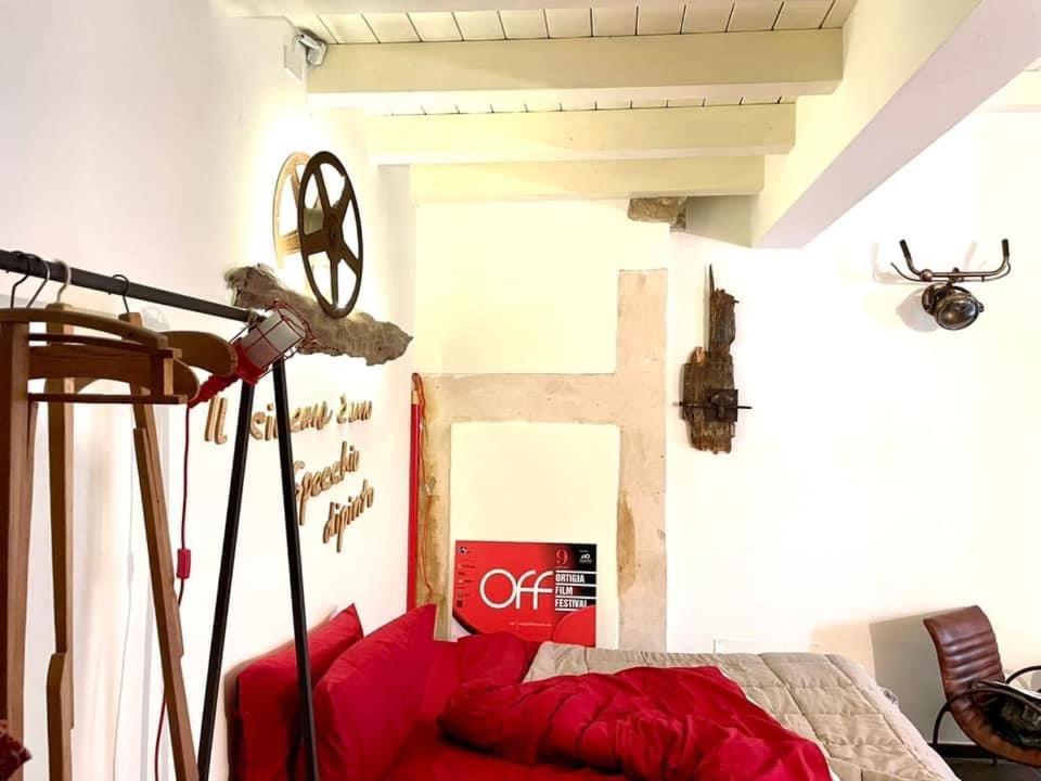 Movie Suite Ortigia Сиракузы Экстерьер фото