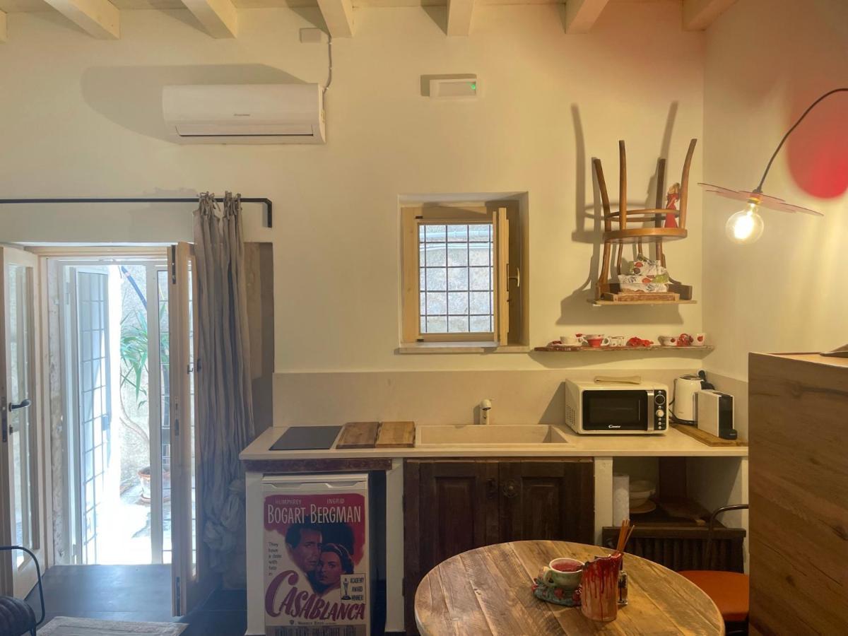 Movie Suite Ortigia Сиракузы Экстерьер фото